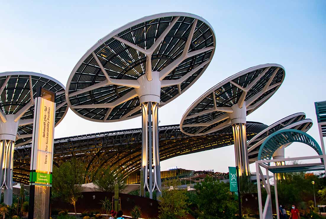 El infinito bucle administrativo fotovoltaico - Julia en la onda de Onda Cero (17 de julio de 2023).